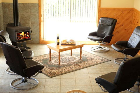 Riverside Retreat Chalets, Walpole - Accommodation Gold Coast 9