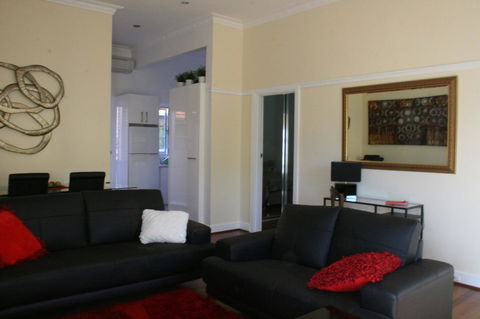 Kenata-Fairway Apartment Hotel - Gold Coast 4U 9