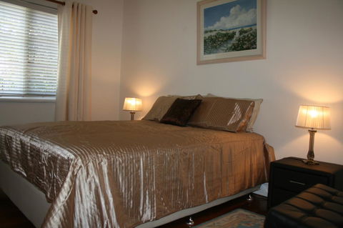 Kenata-Fairway Apartment Hotel - Gold Coast 4U 12