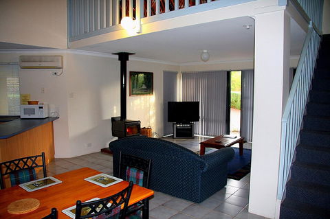 Bayside Villas - Accommodation Gold Coast 26