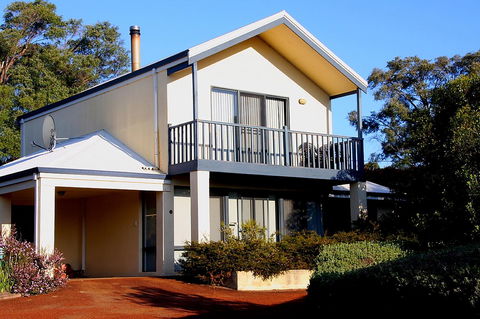 Bayside Villas - Accommodation Gold Coast 29