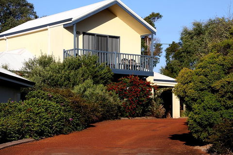 Bayside Villas - Accommodation Gold Coast 24
