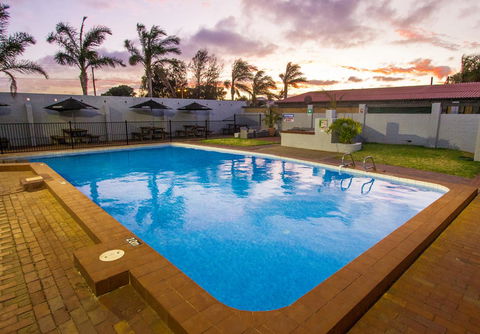 Nightcap At Wintersun Hotel - Gold Coast 4U 30