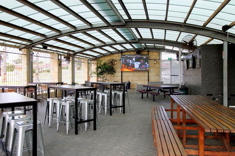 Nightcap At Wintersun Hotel - Gold Coast 4U 28
