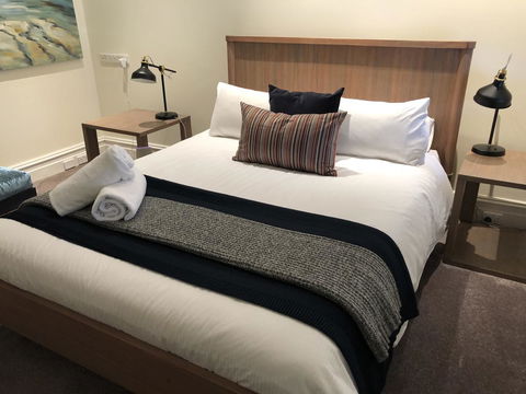 Caves Road Guest Houses - Accommodation Gold Coast 6