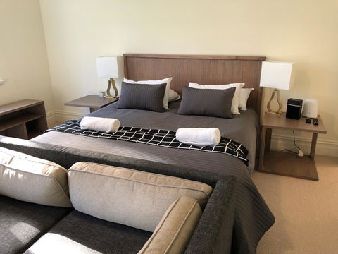 Caves Road Guest Houses - Accommodation Gold Coast 10