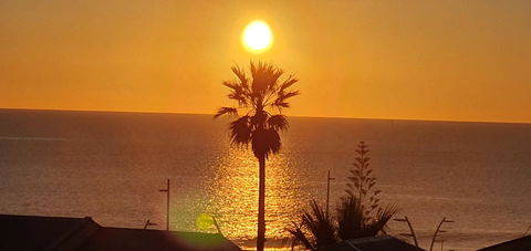 West Beach Lagoon 114 â€“ Ocean Views - Gold Coast 4U 20