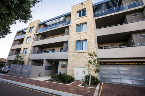 Zappeion Apartments - Accommodation Gold Coast 6