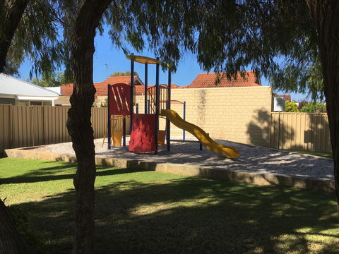 Geographe Bay Apartment - Accommodation Gold Coast 8