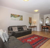 Leederville Townhouse - Gold Coast 4U