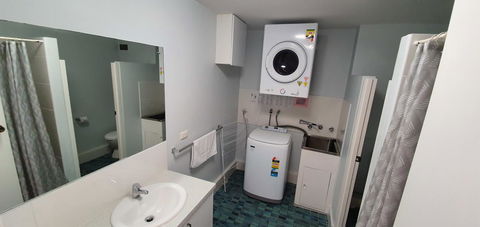 West Beach Lagoon 204 â€“ Ground Floor - Gold Coast 4U 3