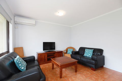 West Beach Lagoon 204 â€“ Ground Floor - Gold Coast 4U 8