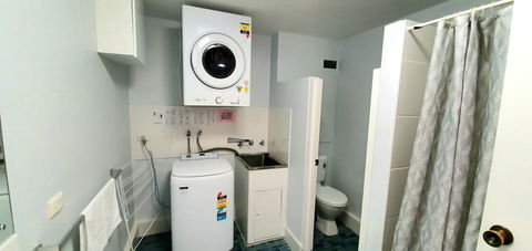 West Beach Lagoon 204 â€“ Ground Floor - Gold Coast 4U 2