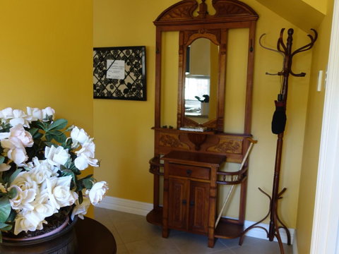 The Blacksmiths Cottage - Accommodation Gold Coast 17