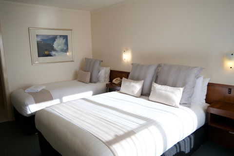 SureStay Hotel By Best Western The Clarence On Melville - Accommodation Gold Coast 0