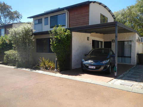Dunsborough Luxury Villa - Gold Coast 4U 7