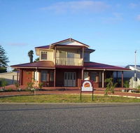 Ocean View Retreat - Gold Coast 4U