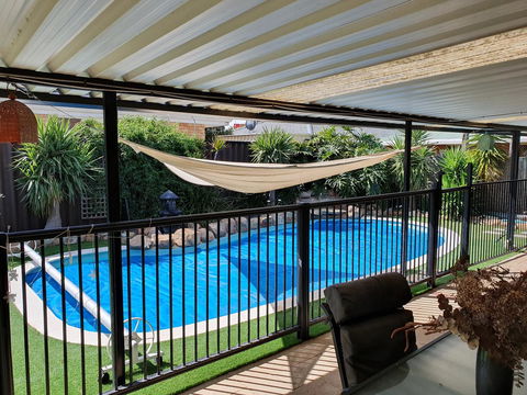 The Entertainer - Accommodation Gold Coast 2