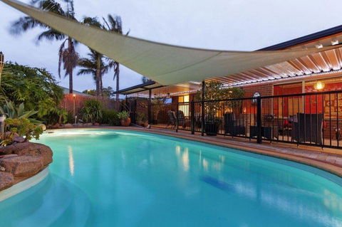 The Entertainer - Accommodation Gold Coast 0