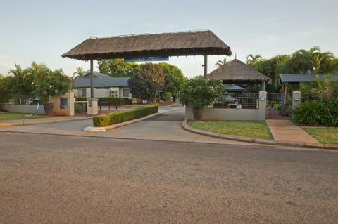 Mantra Frangipani Broome - Gold Coast 4U 18