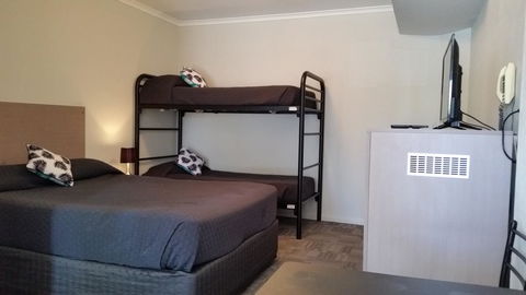 Mandurah Foreshore Motel - Accommodation Gold Coast 1