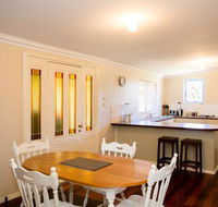 Yvonnes Rest Holiday Home - Gold Coast 4U