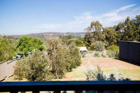 Yvonnes Rest Holiday Home - Gold Coast 4U 9