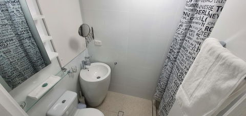 West Beach Lagoon 211 â€“ Great Views - Gold Coast 4U 11