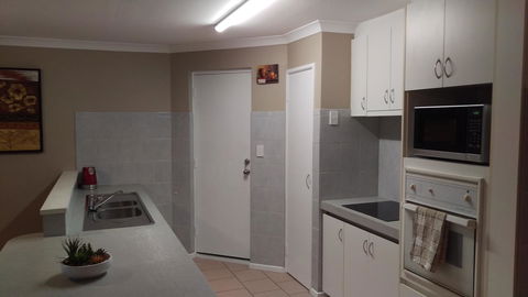 The Quiet Family Getaway In Bassendean - Gold Coast 4U 8