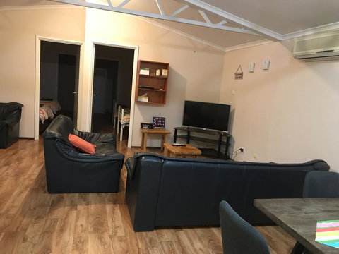 Sabai Accommodation - Accommodation Gold Coast 14