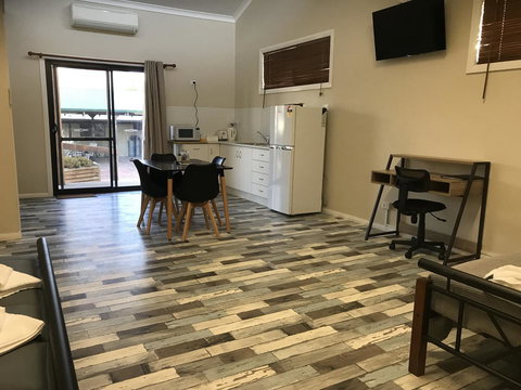 Sabai Accommodation - Accommodation Gold Coast 7