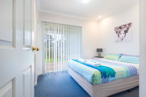 Surfside Ocean Beach Denmark Holiday Accommodation - Accommodation Gold Coast 12