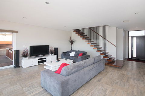 Oceans Edge - Busselton - Gold Coast 4U 7