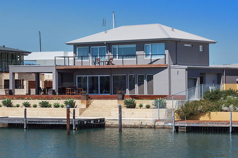 Oceans Edge - Busselton - Gold Coast 4U 0