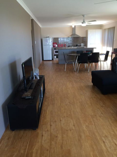 Portree On Sea - Kalbarri - Gold Coast 4U 3