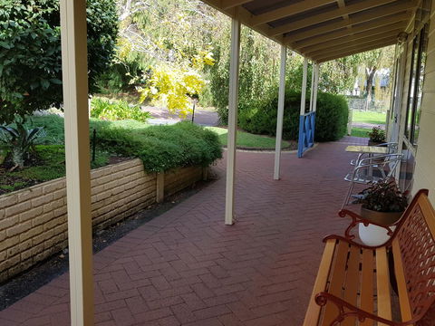 Park Avenue Holiday Units - Accommodation Gold Coast 23