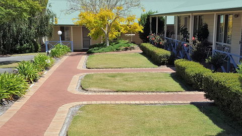 Park Avenue Holiday Units - Accommodation Gold Coast 2