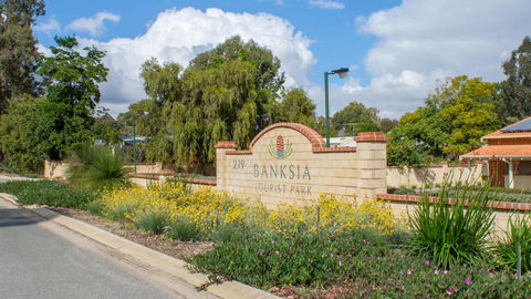 Banksia Tourist Park - Accommodation Gold Coast 2
