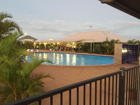 Exmouth 4 Escape - Gold Coast 4U 18