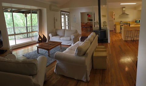 Tegwan's Nest Holiday Home - Accommodation Gold Coast 4