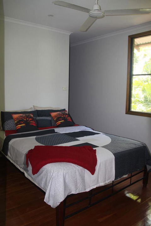 Beach House On Fox - Gold Coast 4U 6
