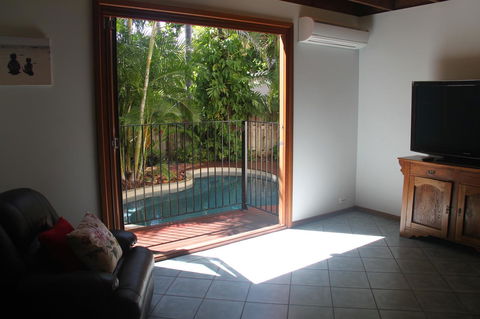Beach House On Fox - Gold Coast 4U 26