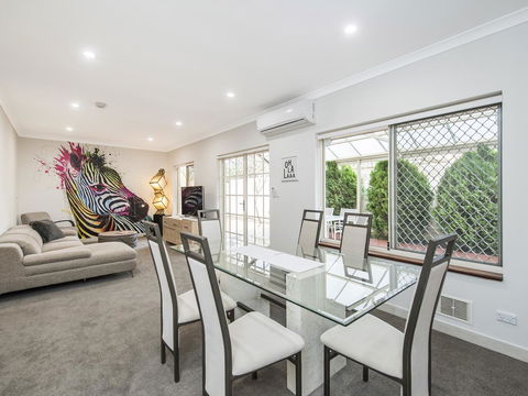 Luxury Federation Style Home - Sleeps 10 - Accommodation Gold Coast 0