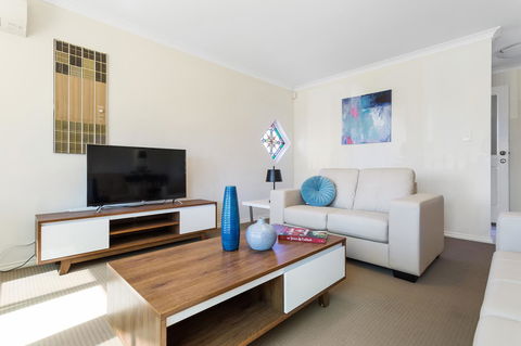 Como South Perth Villa - Accommodation Gold Coast 1