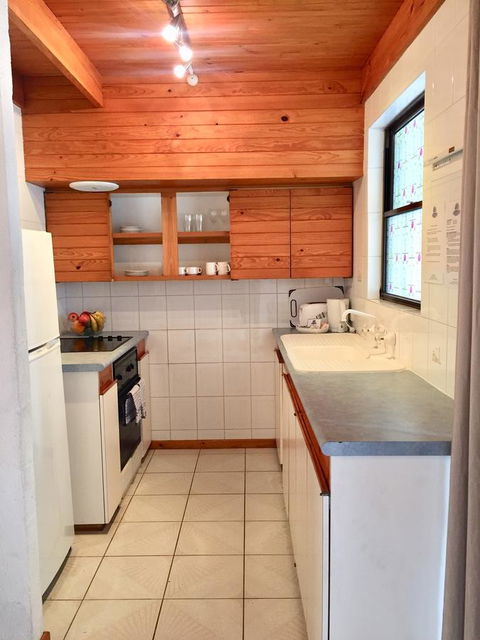 Cottesloe Beach Chalets - Gold Coast 4U 21