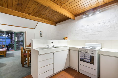 Cottesloe Beach Chalets - Gold Coast 4U 27