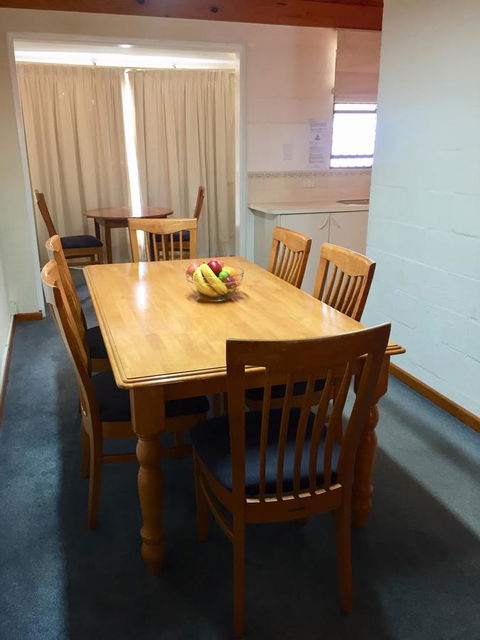 Cottesloe Beach Chalets - Gold Coast 4U 22