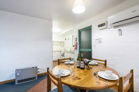 Cottesloe Beach Chalets - Gold Coast 4U 36
