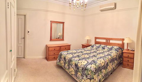 Cottesloe Beach Chalets - Gold Coast 4U 5