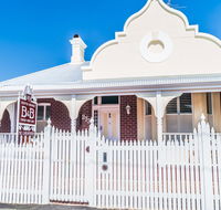 South Beach Bed  Breakfast - Accommodation Gold Coast
